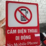 Biển cấm sử dụng điện thoại